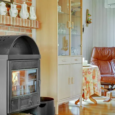 Aurea - 1km From The Sea By Interhome Feriehus Hals